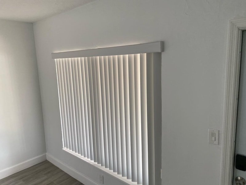 Vertical Blinds Supplier in Dubai