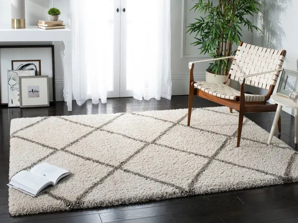 Customized Shaggy Rugs in Dubai