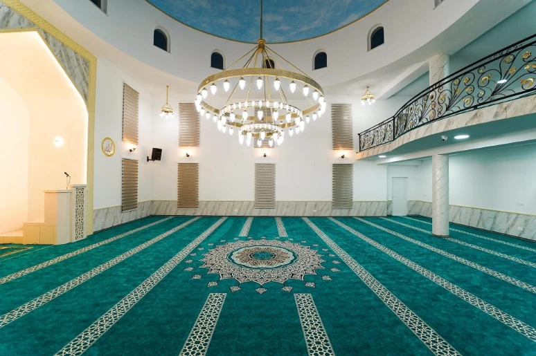 luxury mosque carpets dubai